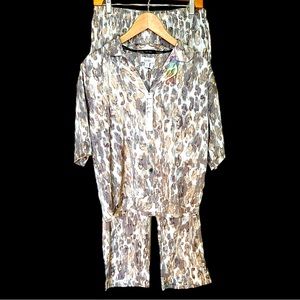 Nicole Miller Pajamas 2 Pc Set Size Small NEW WITH TAGS